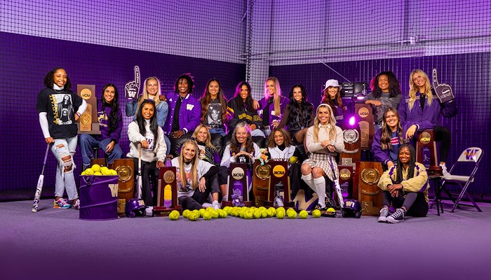 Read THIRTY YEARS OF HUSKY SOFTBALL by Amy LeFurgy