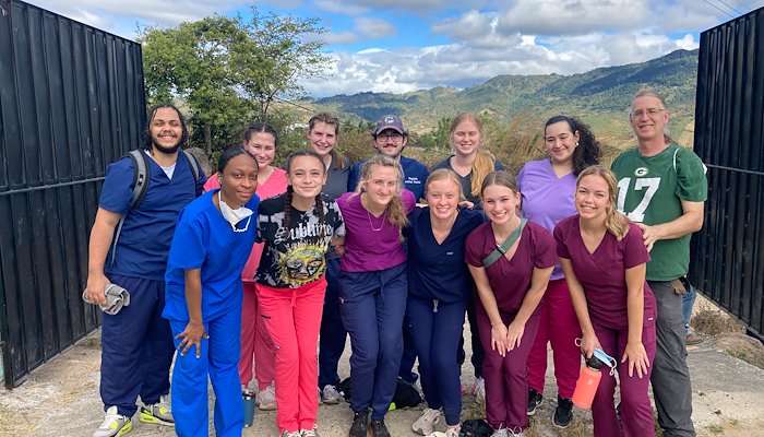 Read Fredonia Students Embrace "Medical Brigade" Duty in Honduras by Jeff Woodard