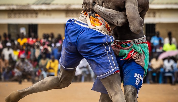 Read Wrestling in South Sudan by Gregorio Cunha