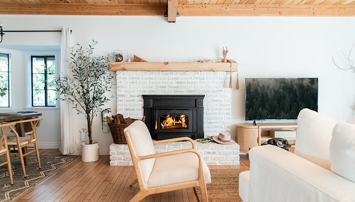 Read Wild Olive Lodge: Getaway Cabin in the Lake Arrowhead / Big Bear Area by G LA