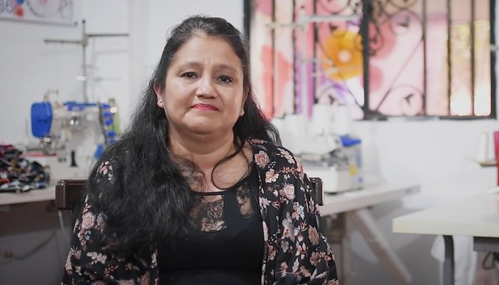 Read Luz Dary Rueda, del maltrato al éxito empresarial by Cruz Roja Colombiana