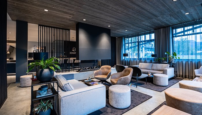 Read Showrooms, Inspirations-Zonen und mehr! by Jonas Schuster