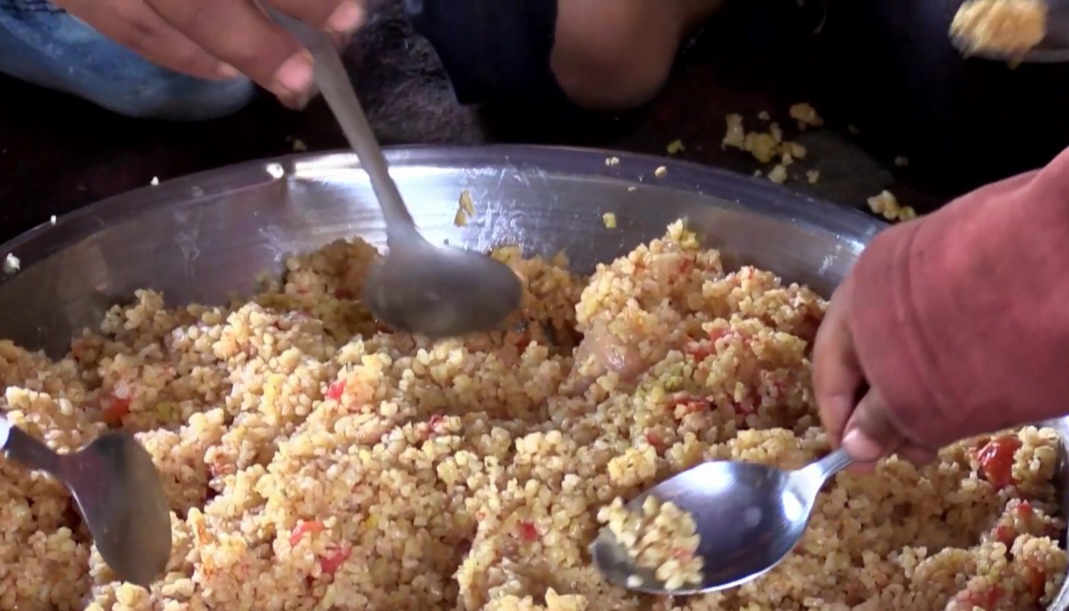 Read Starke Köche – Um Abdullahs Bulgur by UN World Food Programme