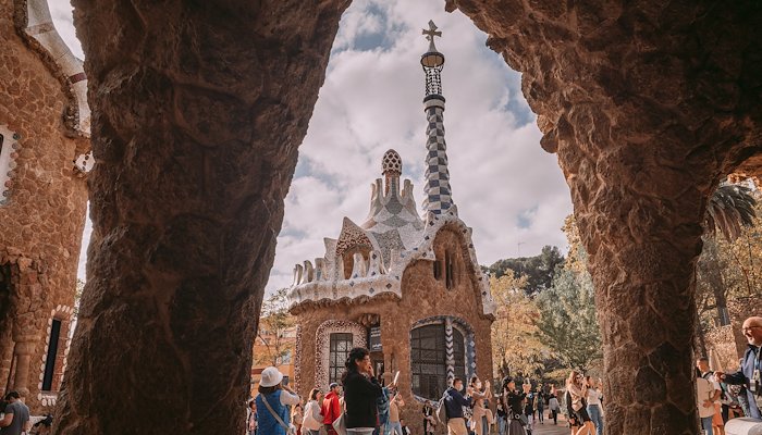 Read Barcelona by Advntr Journal
