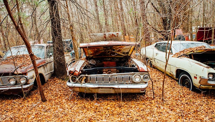 Read OLD CAR CITY, USA by Chad Bercea