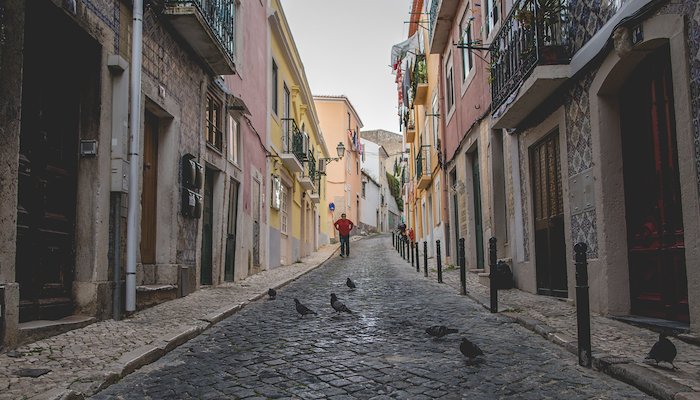 Read The Backstreets of Lisbon by everything's a photo
