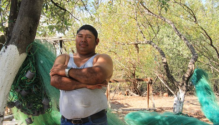 Read Pescadores, agentes de desarrollo en el manejo y uso responsable de la diversidad marina by PNUD Honduras