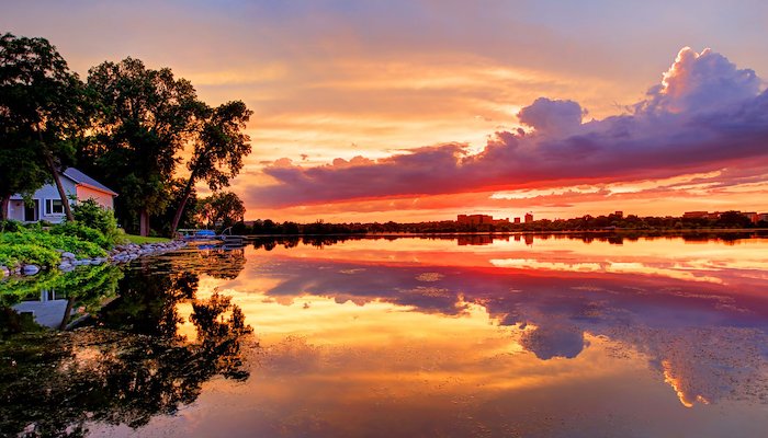 Read Exploring the Enchanting Charm of Northeast Wisconsin: Green Bay, Appleton, Oshkosh, and De Pere by Tammy Emineth