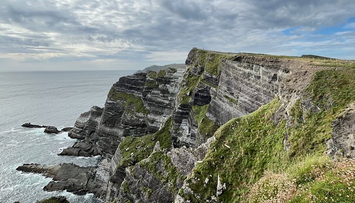 Read Ireland: Cliffs, Castles, and Trees by Ben Mook