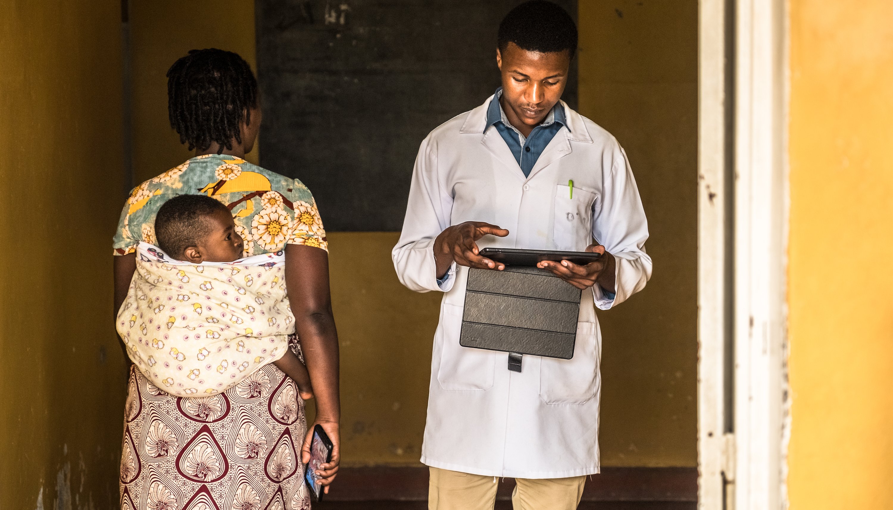 Read Robustes digitales Gesundheitssystem in Ruanda ausschlaggebend für die Eindämmung von COVID-19 by The Global Fund