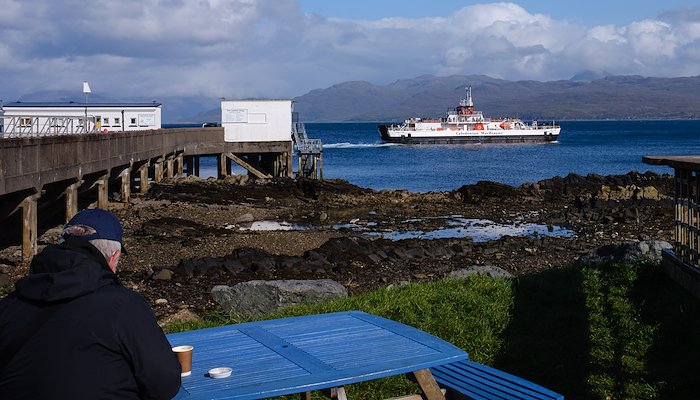 Read Scotland and Ireland by Fritz Nordengren