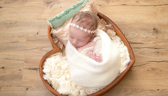 Read Newborn Fotos by Marianne Radl