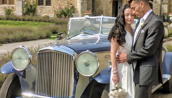 Read smart weddings by Richard Gough