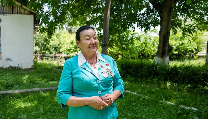 Read ЛИДЕР, ЭНЕ, МУГАЛИМ, ОКУУЧУ by USAID in Kyrgyz Republic