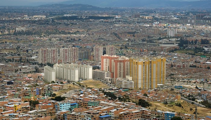 Read ciudad bolivar by Xavier Conesa