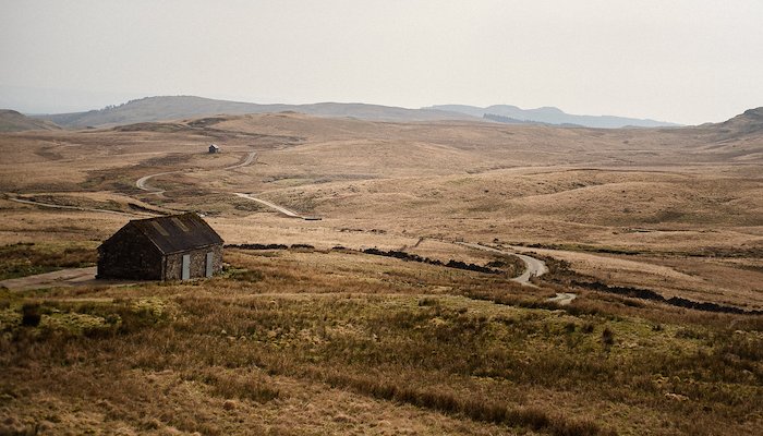 Read All roads of Perthshire by Jay Golian