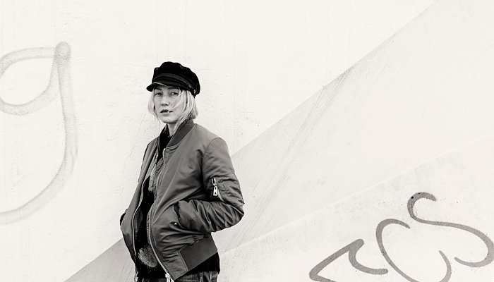 Read PORTRAITS by Mikael Sjöberg