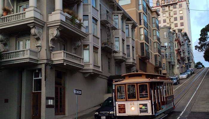 Read San Francisco Cable Cars by lmc .