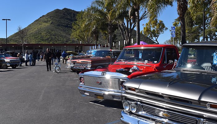 Read Lowriders of Ventura County by Fiona Aulenta