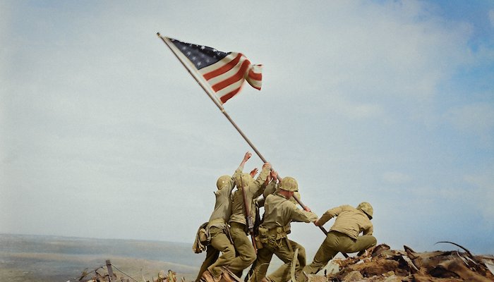 Read Raising the Flag on Iwo Jima (1945) by Jordan Lloyd