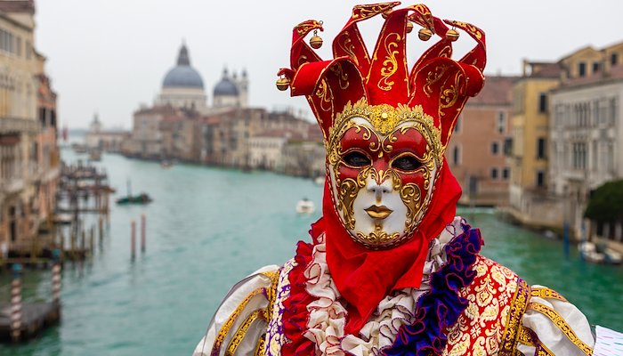 Read Carnevale di Venezia by José Mendes