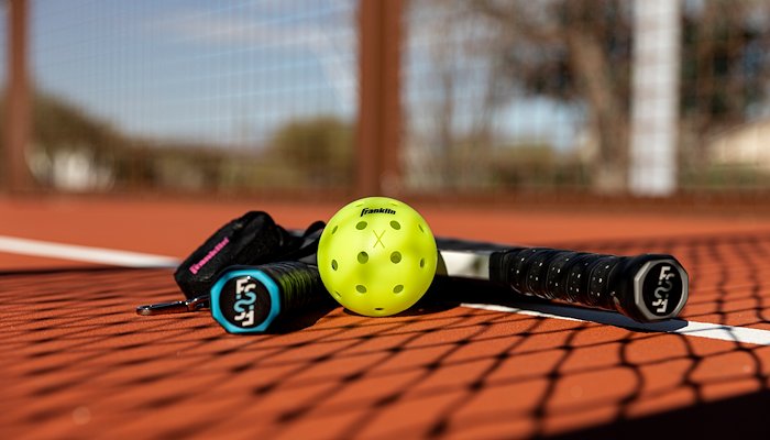 Read FRANKLIN X-40 NAMED OFFICIAL BALL OF APP TOUR by Franklin Sports