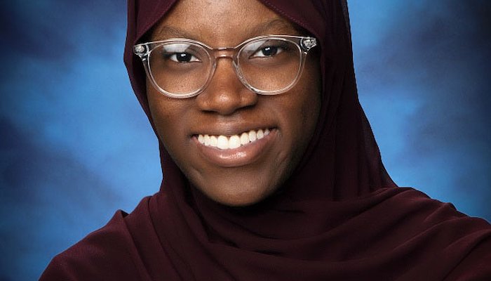 Read Graduating senior profile: Aisha Olufayo, Western School of Technology & Environmental Science by Team BCPS