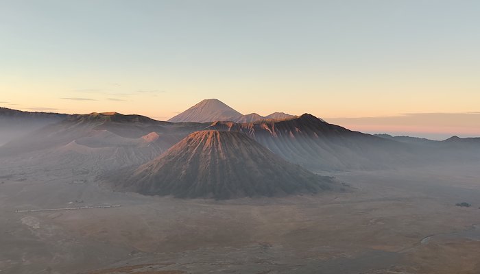 Read Mount Bromo by Saurebh Siyal