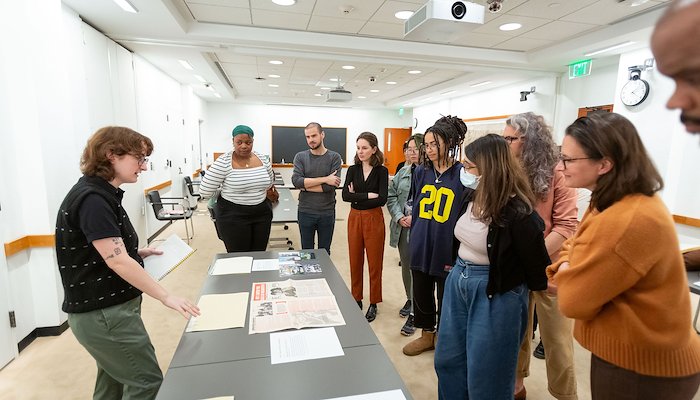 Read COLLECTIONS IN THE CLASSROOM by Yale University Library