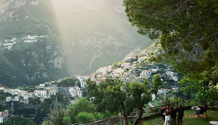 Read ITALY by Ian Kose