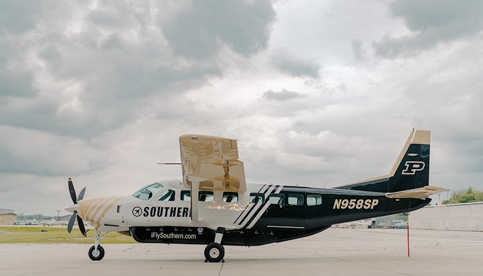 Read Purdue University Airport: Inaugural Commercial Flight Ceremony by Purdue University