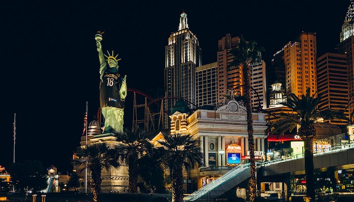 Read Vegas, Baby by Melissa Keizer