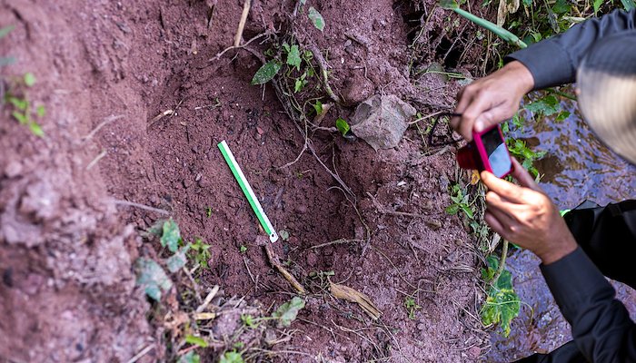 Read FOOTPRINTS IN NAM POUI NPA by WWF Asia-Pacific