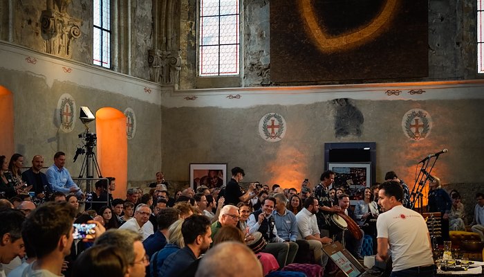Read I takes a village to raise a village, hence a startup&nbsp; &nbsp; &nbsp; &nbsp; &nbsp; &nbsp;&nbsp; by hilde de windt