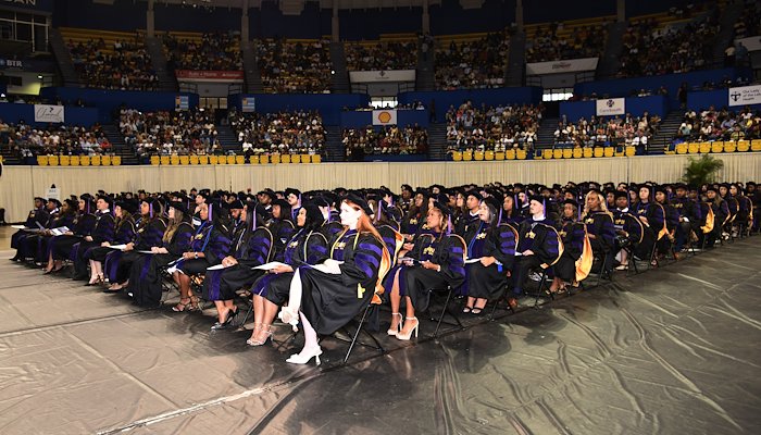 Read Commencement&nbsp; by I'Tyonnie Jackson
