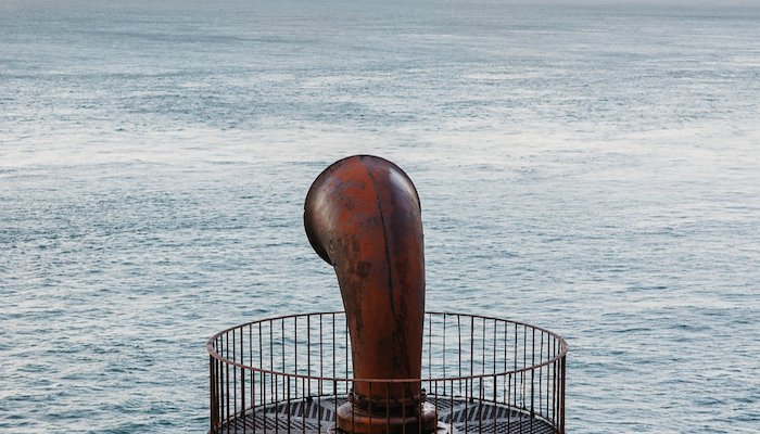 Read Do you know what a foghorn looks like? by Luke Beard