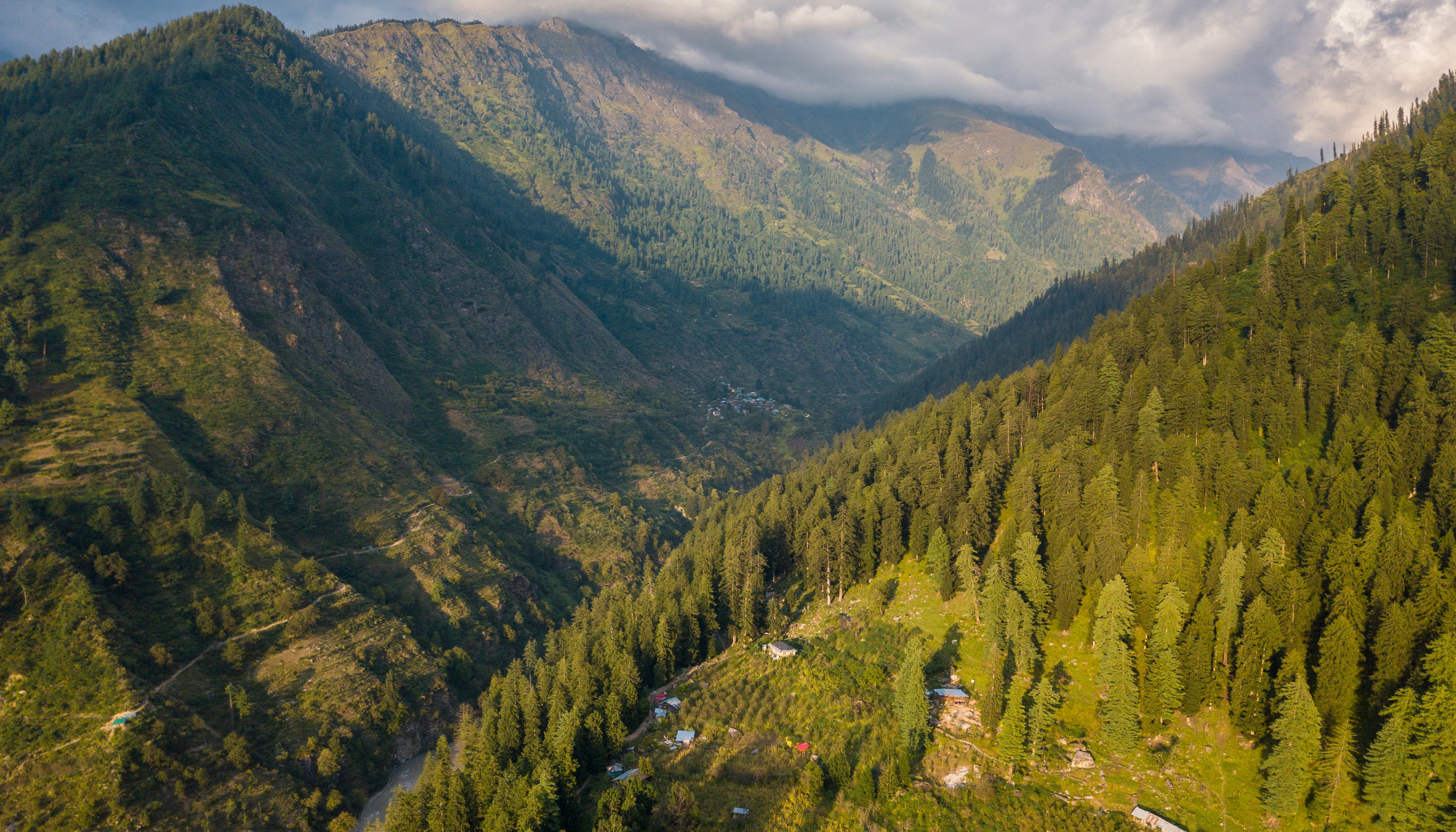 Read Aerial Himachal Pradesh by Inderjit Singh