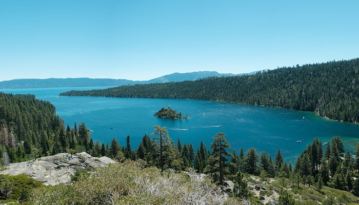 Read Lake Tahoe by Adrian Yang