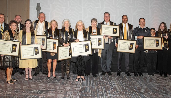 Read Shining Moments by UCF Advancement