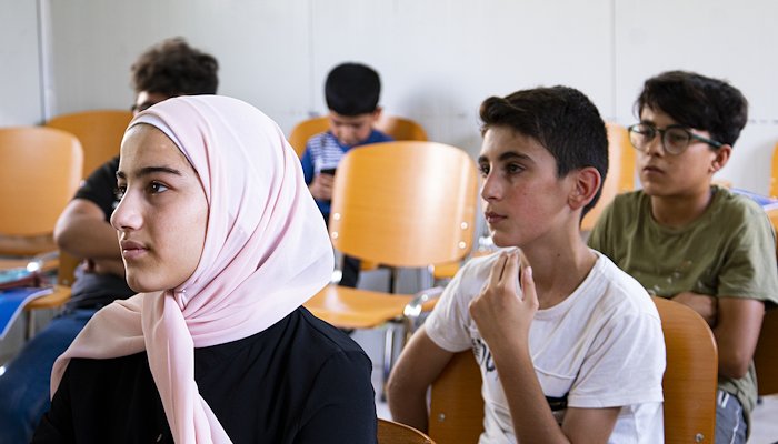 Read ثلاث سنوات من العمل في مخيم باسرما by Adriana Černá