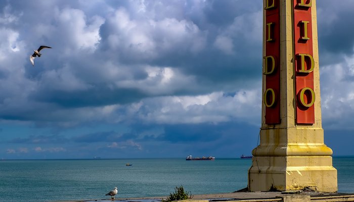 Read Dreamland in Margate by Sherion