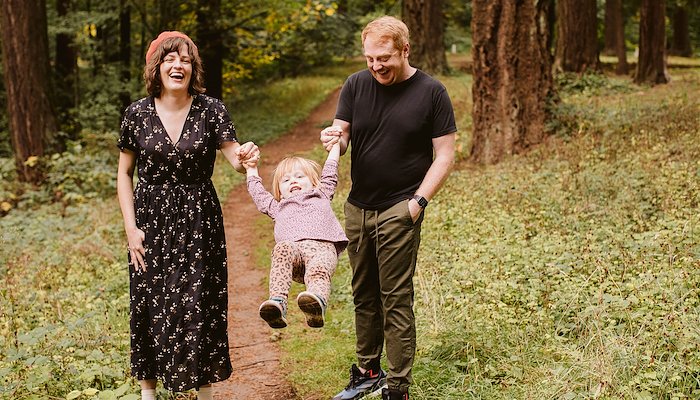 Read Mt. Tabor Portland, Oregon Family Session by Ashleigh Cropper