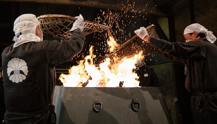 Read 5 days of Tatara steel making in Shimane, Japan. by Tanja Houwerzijl
