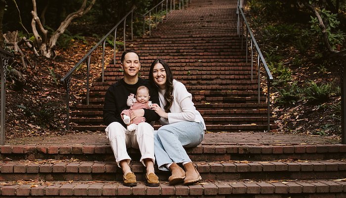 Read Laurelhurst Park, Portland, Oregon Fall Family Session by Ashleigh Cropper