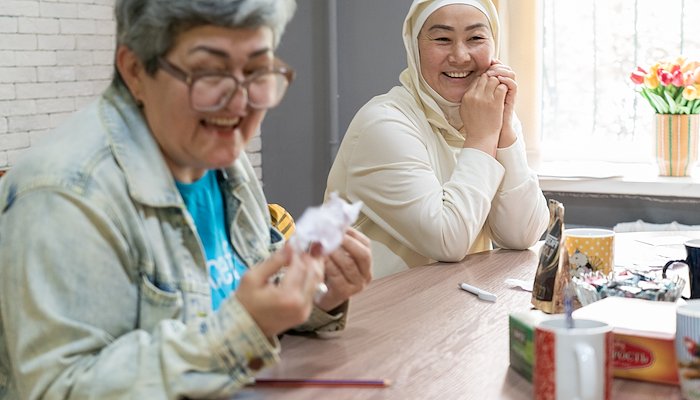 Read The power of women supporting women by UNAIDS