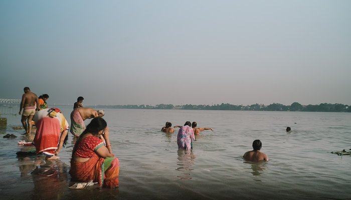 Read Incredulous India by Carolyn Chon