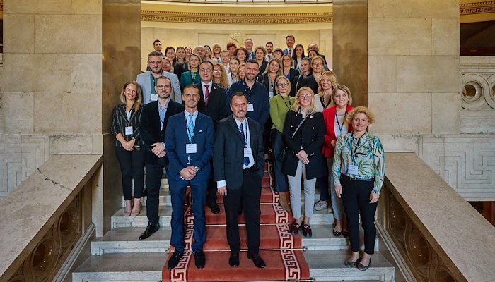 Read The Case of CEF Coordinators by CEF