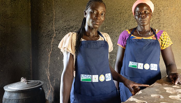 Read Far More than a Meal: The Positive Ripple Effects of a School Feeding Program in Burkina Faso by Catholic Relief Services