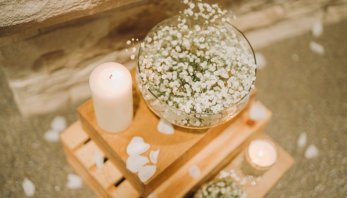 Read Corinn & Ethan's by BLUESKIES XXI STUDIO