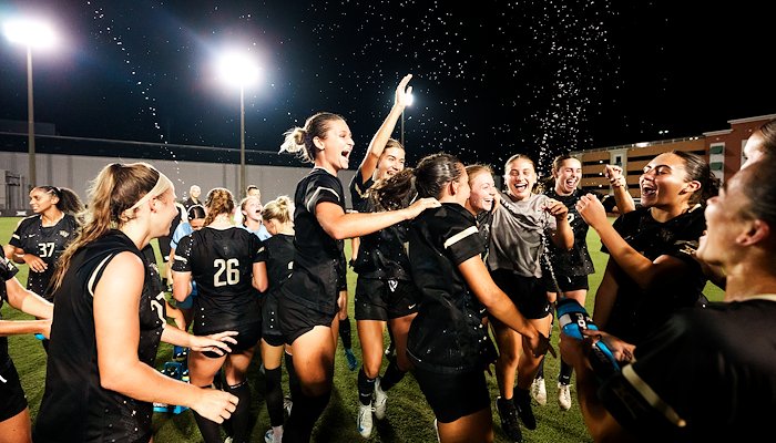 Read UCF Women’s Soccer Newsletter by UCF Knights
